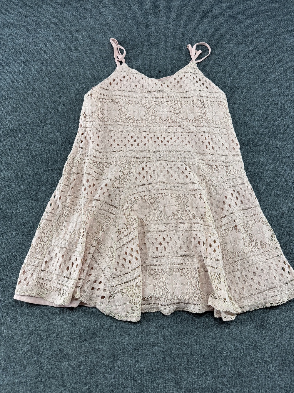 Umgee USA Dress Womens Small Pink Crochet Lace Boho Swing Trapeze Mini Lined